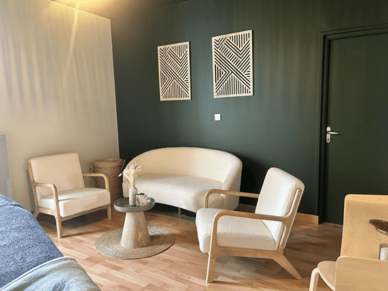 Espace bien-être et ateliers dans l’institut de beauté JM Beauté à Nantes.